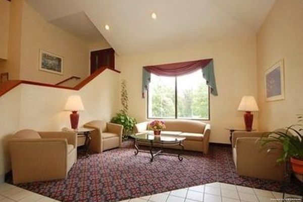 Hotel MD NAVAIR Red Roof Suites California